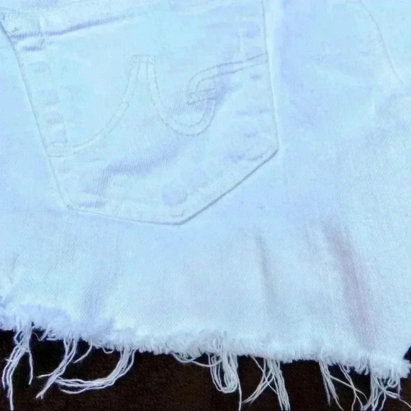 Adriano Goldschmied White Distress Fray Jean Short - Picture 11 of 15